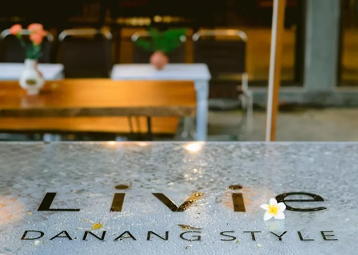 Livie Da Nang Style